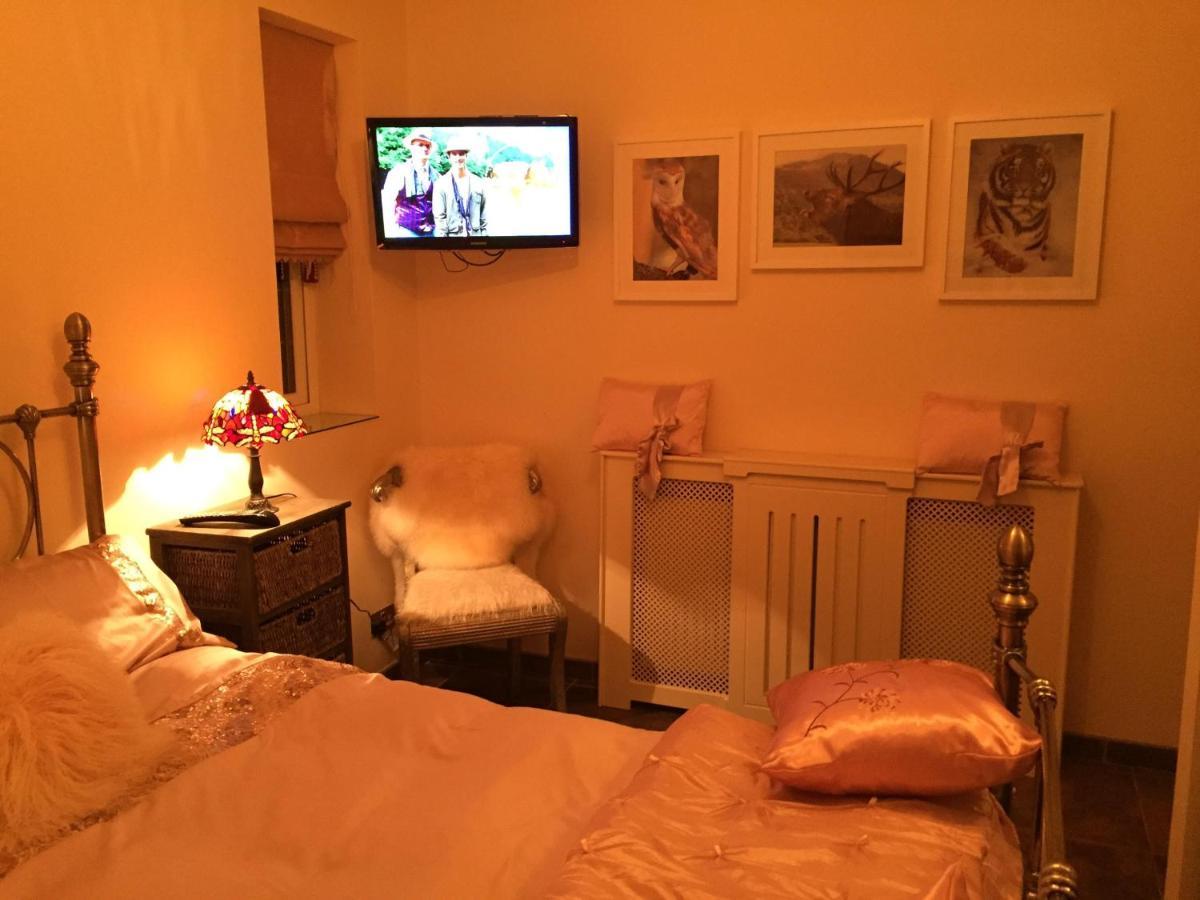 Bed and Breakfast Retreat At The Knowe Auchincruive Estate Эр Экстерьер фото