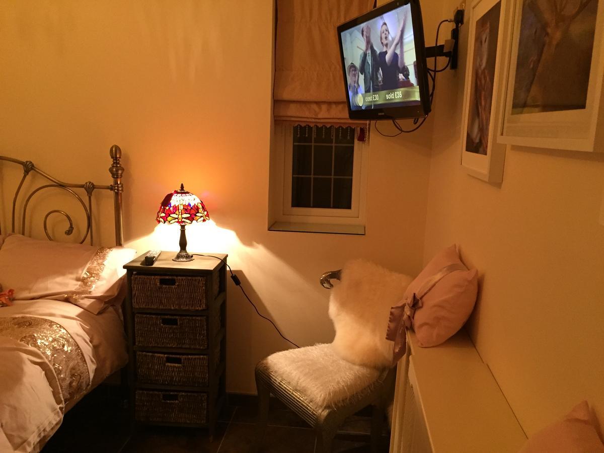 Bed and Breakfast Retreat At The Knowe Auchincruive Estate Эр Экстерьер фото