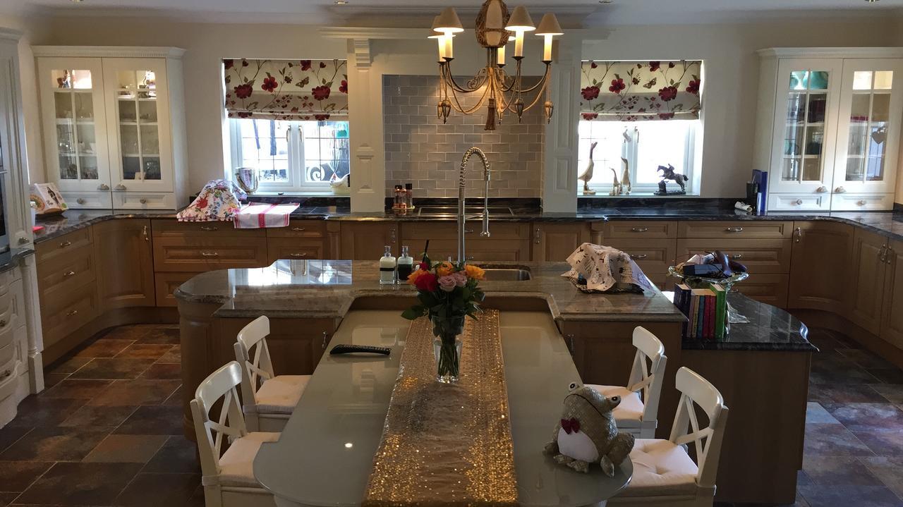 Bed and Breakfast Retreat At The Knowe Auchincruive Estate Эр Экстерьер фото